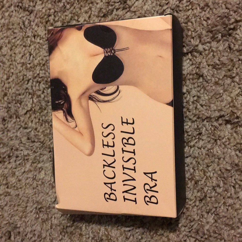 Fashion nova Invisible Bra